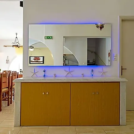 Hotel Zeus